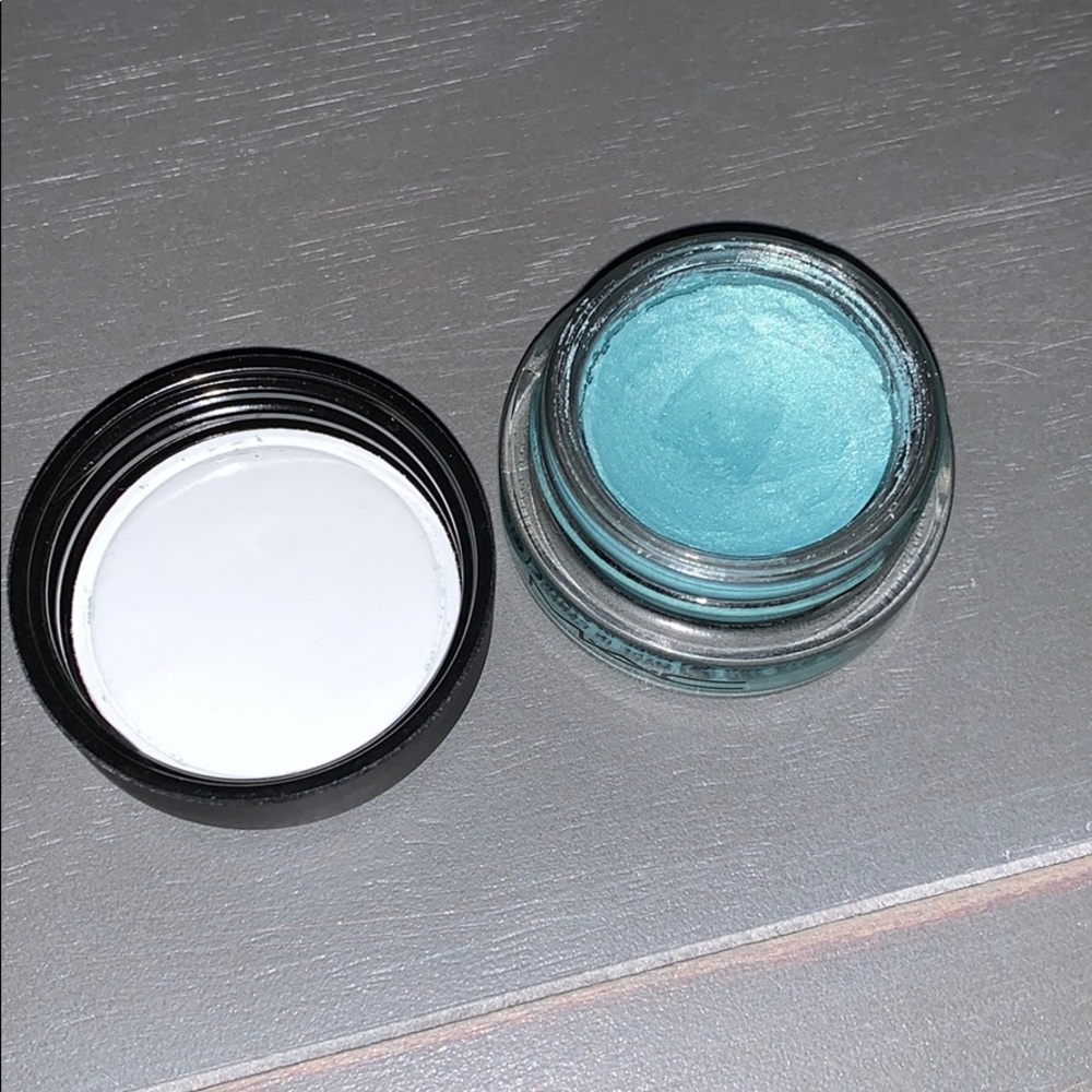 MAC Paint Pot LE Fafi collection Rollickin’ RARE!